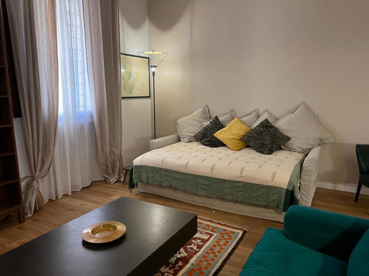 Housmart Senzanome 9/3 Apartment โบโลญญา ภายนอก รูปภาพ