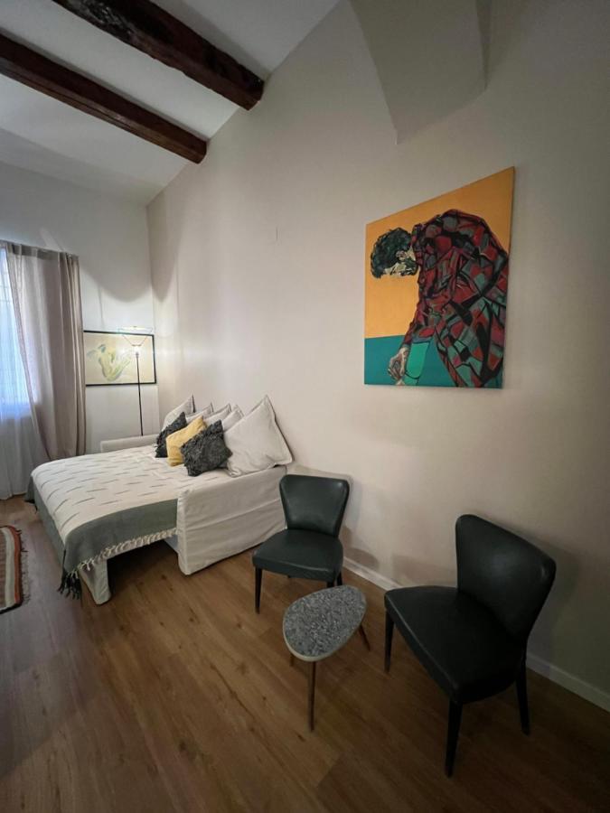 Housmart Senzanome 9/3 Apartment โบโลญญา ภายนอก รูปภาพ