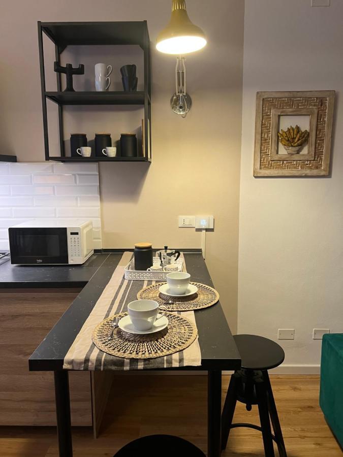 Housmart Senzanome 9/3 Apartment โบโลญญา ภายนอก รูปภาพ
