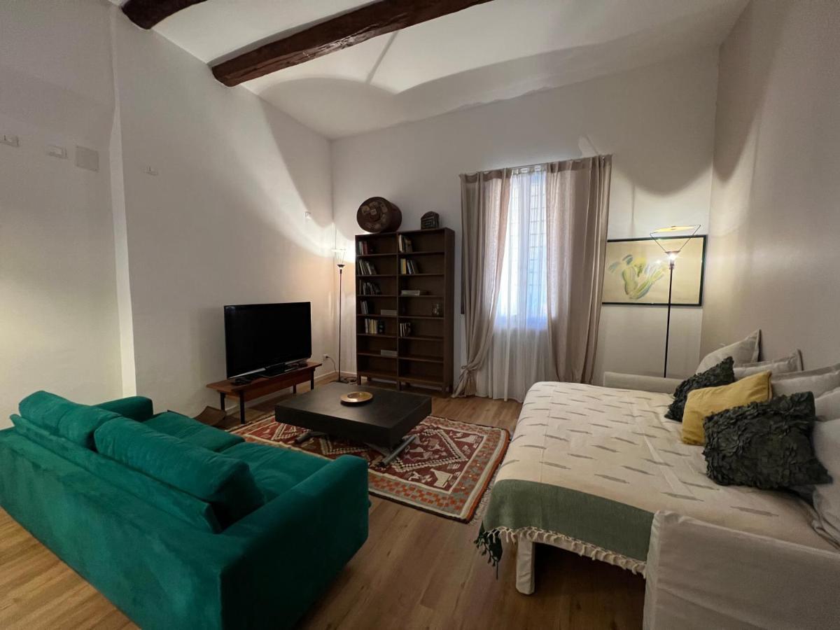Housmart Senzanome 9/3 Apartment โบโลญญา ภายนอก รูปภาพ